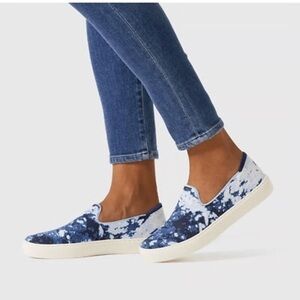 Rothys‎ x The Butcher's Daughter Shibori Sneakers Women’s